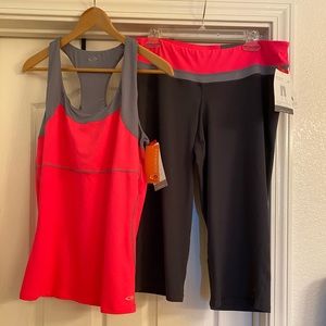2pc Champion C9 workout set